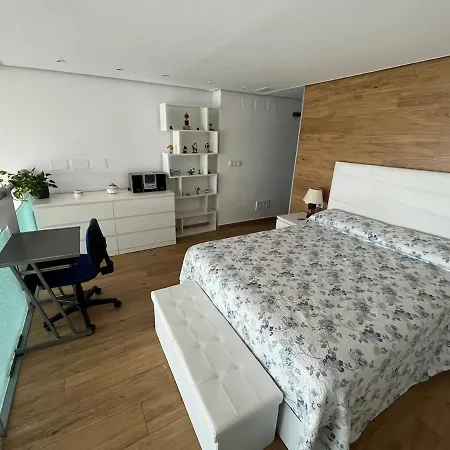 Loft Con Jacuzzi Y Piscina