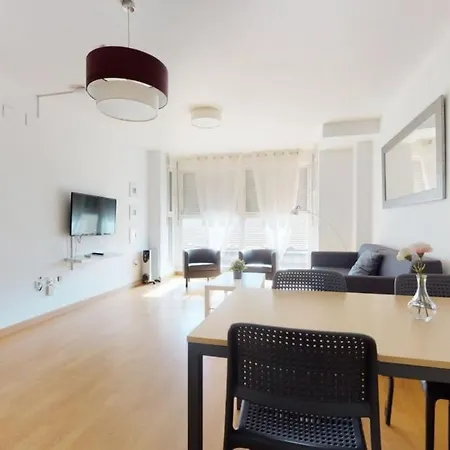 Apartamentos Port *