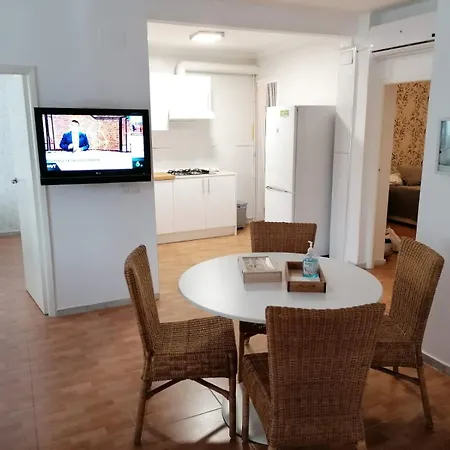 Apartman Cerca De La Ciudad De Ciencias *