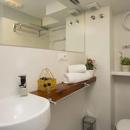 Singularstays Botanico 29 *