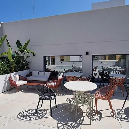 Numa El Carmen Aparthotel