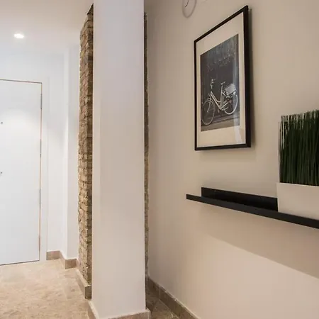 Apartamentos La Marina
