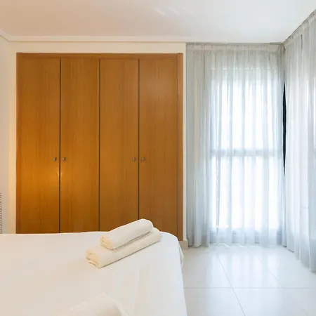 Apartment Con Vistas Al Mar, Piscina Y Pista De Paddle Valencia