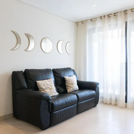 Con Vistas Al Mar, Piscina Y Pista De Paddle Apartamento