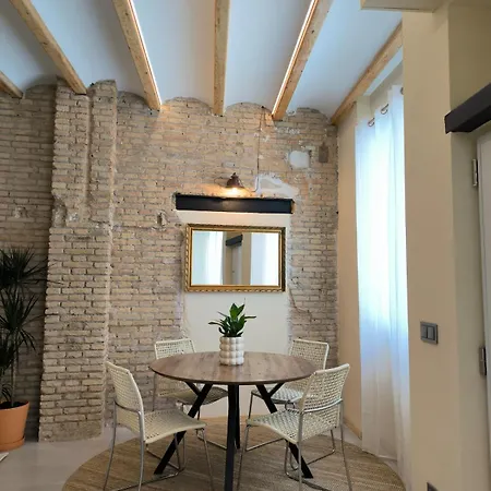 Next To The Marina De 瓦伦西亚