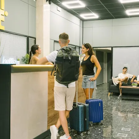 U-Nit Hostel Central Park * Valencia