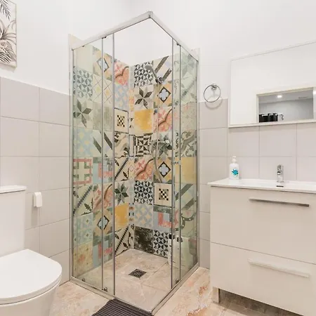 Apartment Visitacion Pool House Valencia