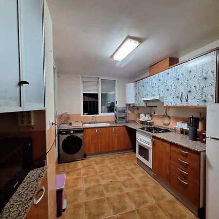 Townhouse With Pool Next To The Of Arts