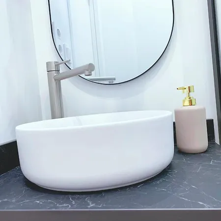 Séjour chez l'habitant Private With Netflix & Wifi Valence