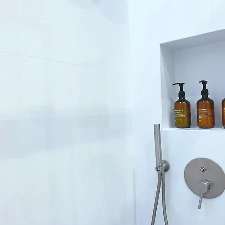 Private With Netflix & Wifi Séjour chez l'habitant *