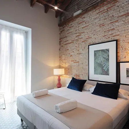 & Co. Quart Boutique ולנסיה