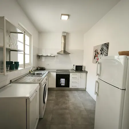 Florit Flats - The Ausias March Apartment Valencia