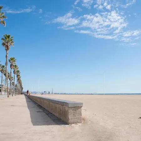 Near With Private Pool Valensiya