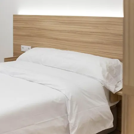 Апартаменты Luxury Oceanografic 9 *