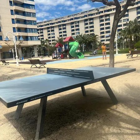 דירה Beachfront Family With Pool ולנסיה