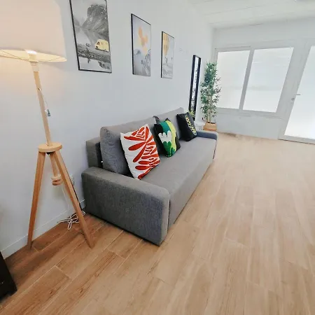 Of Sciences And Arts Breeze Apartment