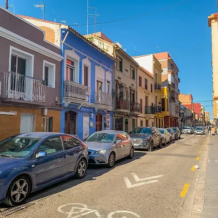 Cabalicious Flat-Big Families By Invalencia Apartman