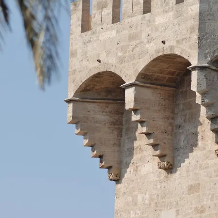 Travel Habitat Oceanografic Apartment