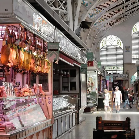 Travel Habitat Oceanografic شقة