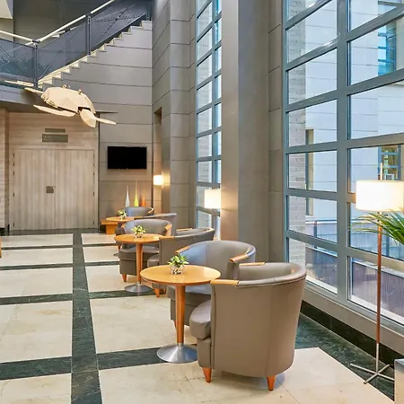 Nh Artes Hotel 4*