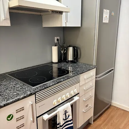 Cute & Cosy Apto Apartment *