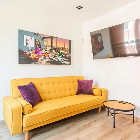 Luxury New 10 Min Walk To The Beach, Late Checkout Valencia