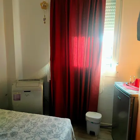 Cerca A Ciudad De Artes Y Ciencias ולנסיה