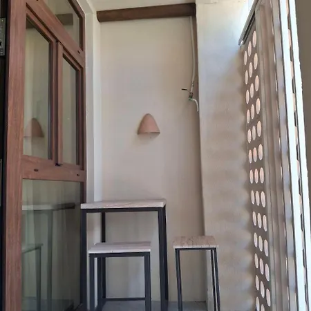 Aparthotel Sleeps Aprt V Valencia