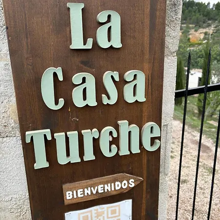 אורחן Paraiso Natural Unico -villa Cueva Turche ולנסיה