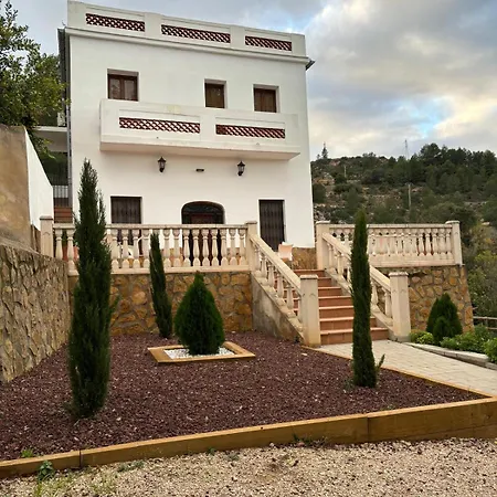 Πανδοχείο Paraiso Natural Unico -villa Cueva Turche