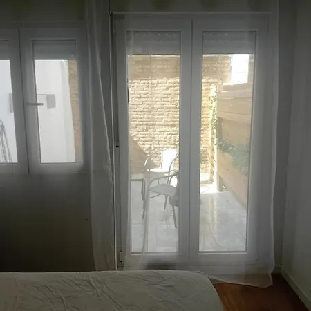 & A Y B Apartament Walencja
