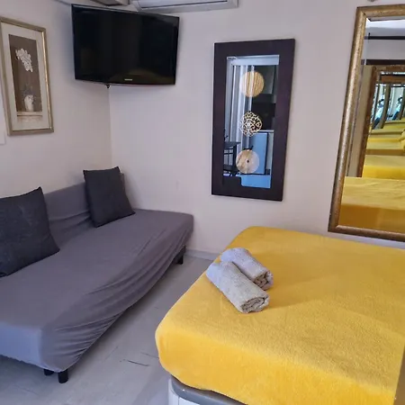 Style Center Apartment *