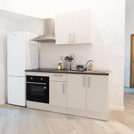 Guestready - Central Home In The Patraix Area Apartment
