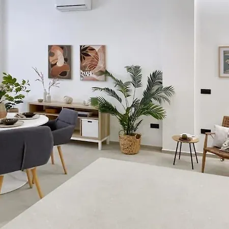 Sunny 4 Pax Wifi Apartmán