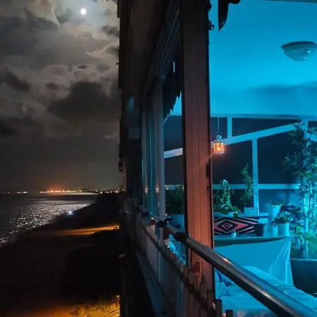 Blue Double Private At Front - En La Playa Piso Compartido Homestay *