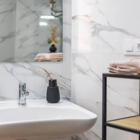 Estudio Tranquilo Cerca Del Centro ולנסיה