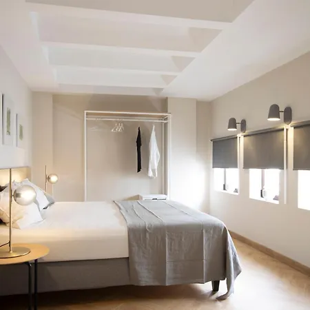 Vlc Host - Santa Cruz * Валенсия