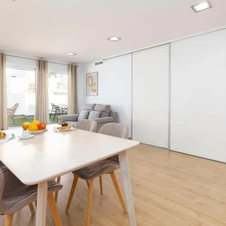 Travel Habitat - Atico Centro Apartment *