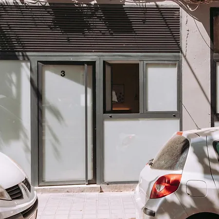 Estelles D Close To Apartament