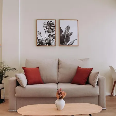 Estelles D Close To Walencja