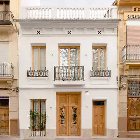 公寓 Design House With Swimming Pool Near The Sea *