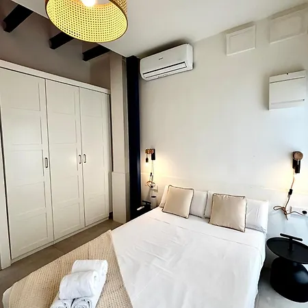 Travel Habitat Playa Del Cabanyal Apartman