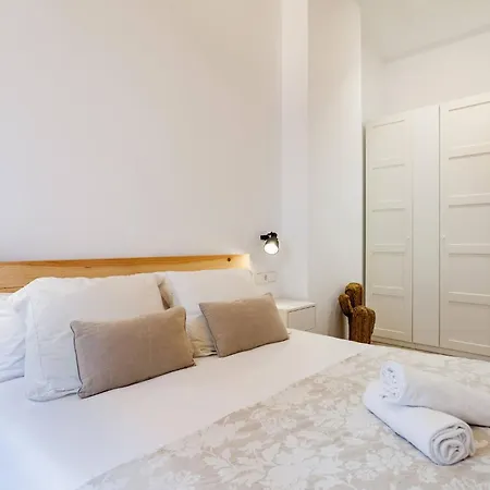 Aire Holidays * Βαλένθια