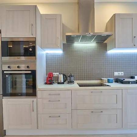 Alberic Right Valencia