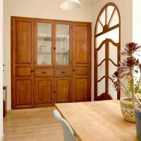 Mediterranean Boutique Fisherman's House Villa