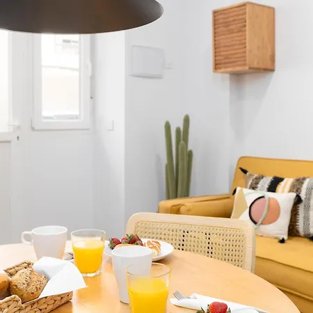 Travel Habitat Peset Aleixandre *