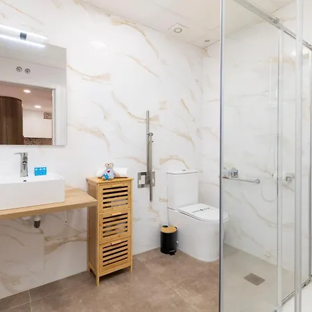 Travel Habitat Peset Aleixandre * バレンシア