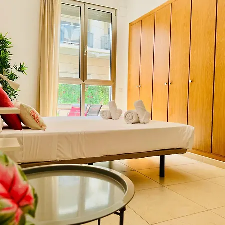 Appartement Stylish With Terrace On The Beachfrom