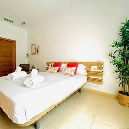 Apartment Stylish With Terrace On The Beachfrom Valencia