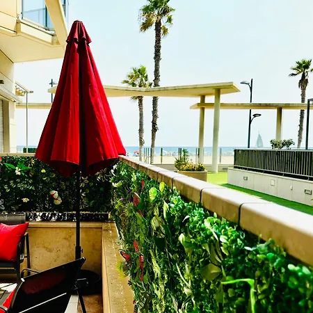 Stylish With Terrace On The Beachfrom Valencia